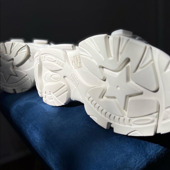 DIOR D-WANDER SLIDE - Picture 6 of 9